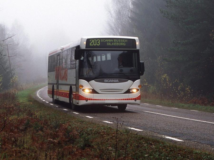  Scania OmniLine 2000 года  (фото 2 из 3)